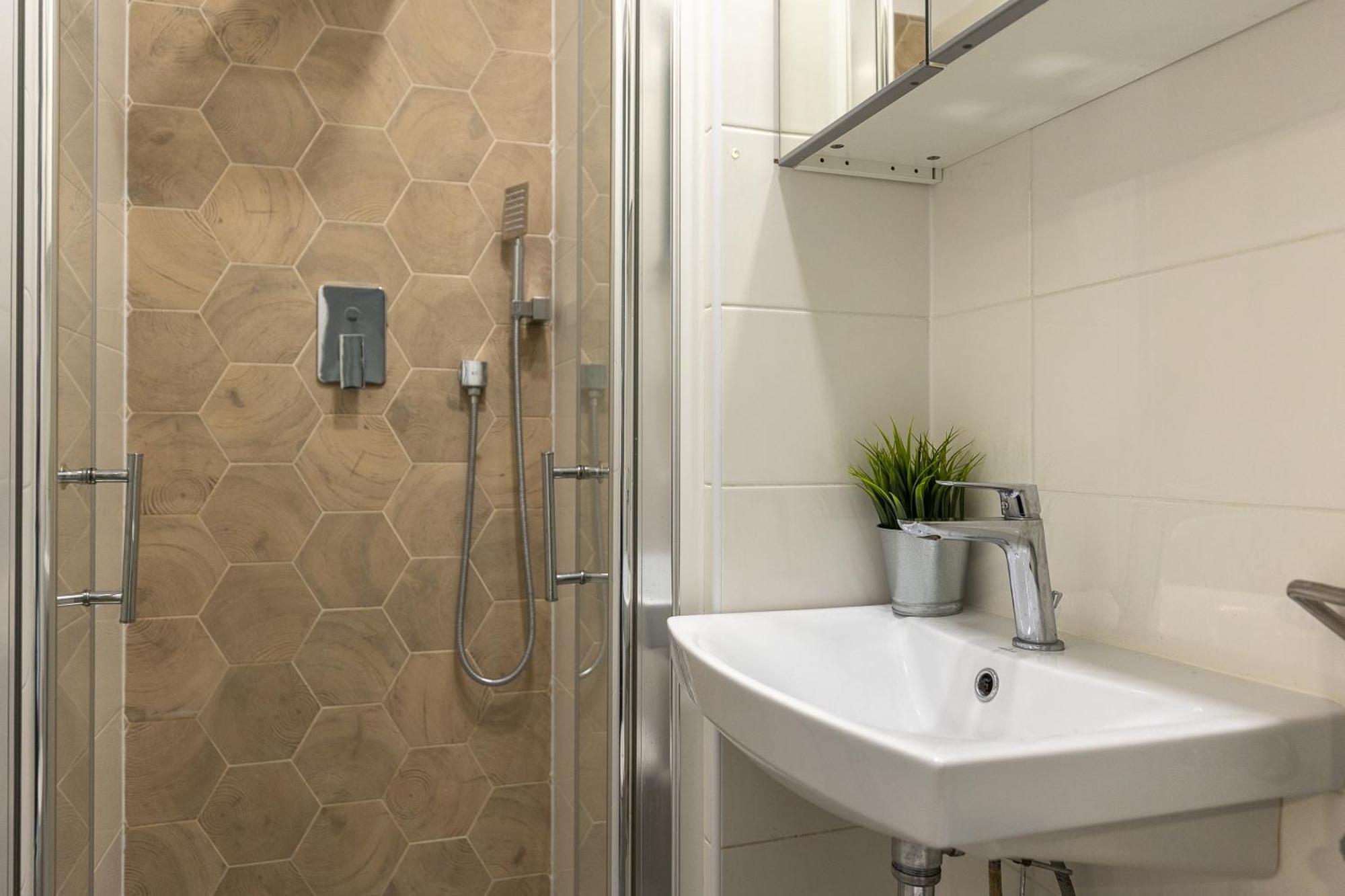 Eighth Wonder Apartment Budapest Bagian luar foto