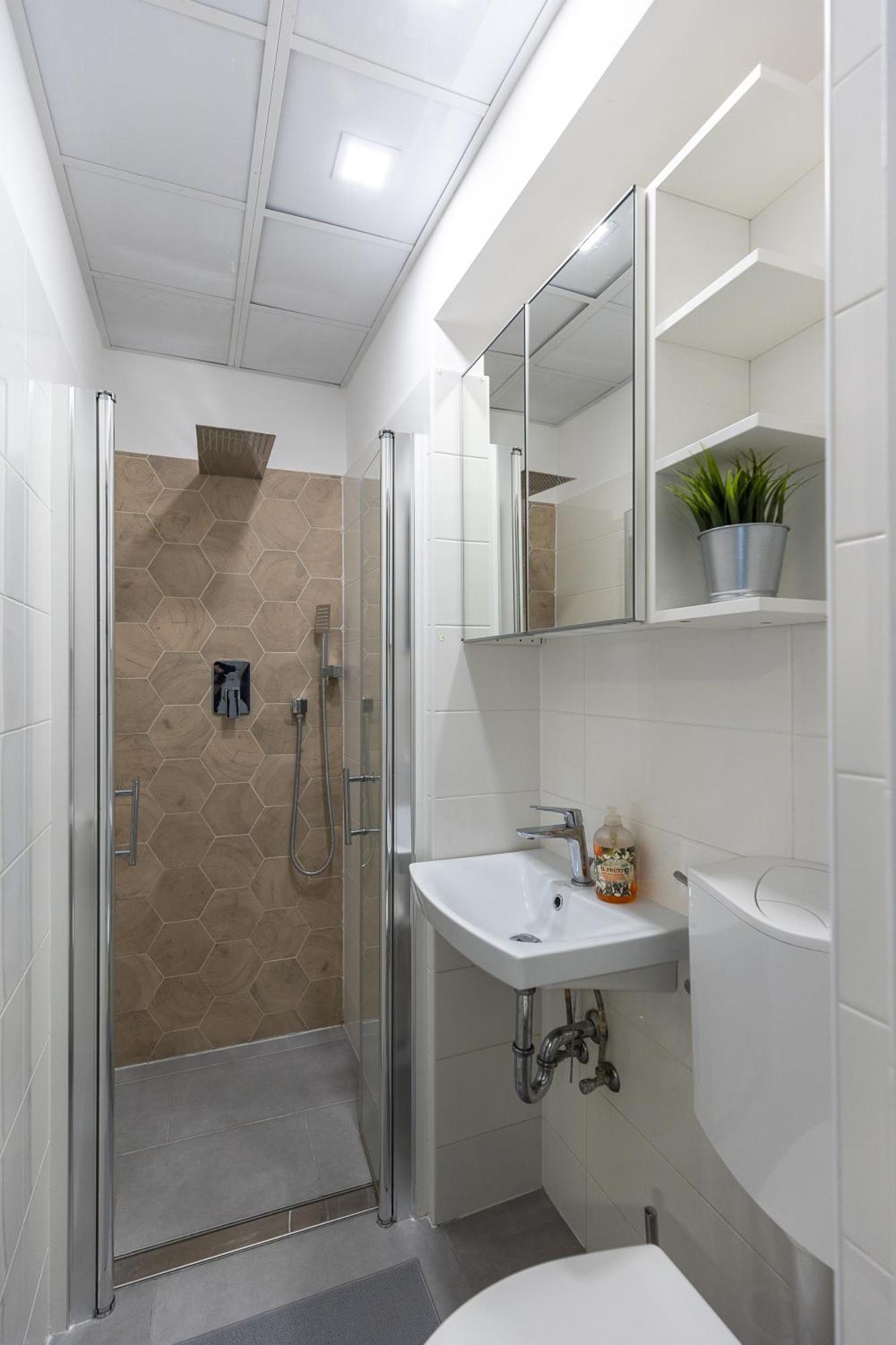 Eighth Wonder Apartment Budapest Bagian luar foto