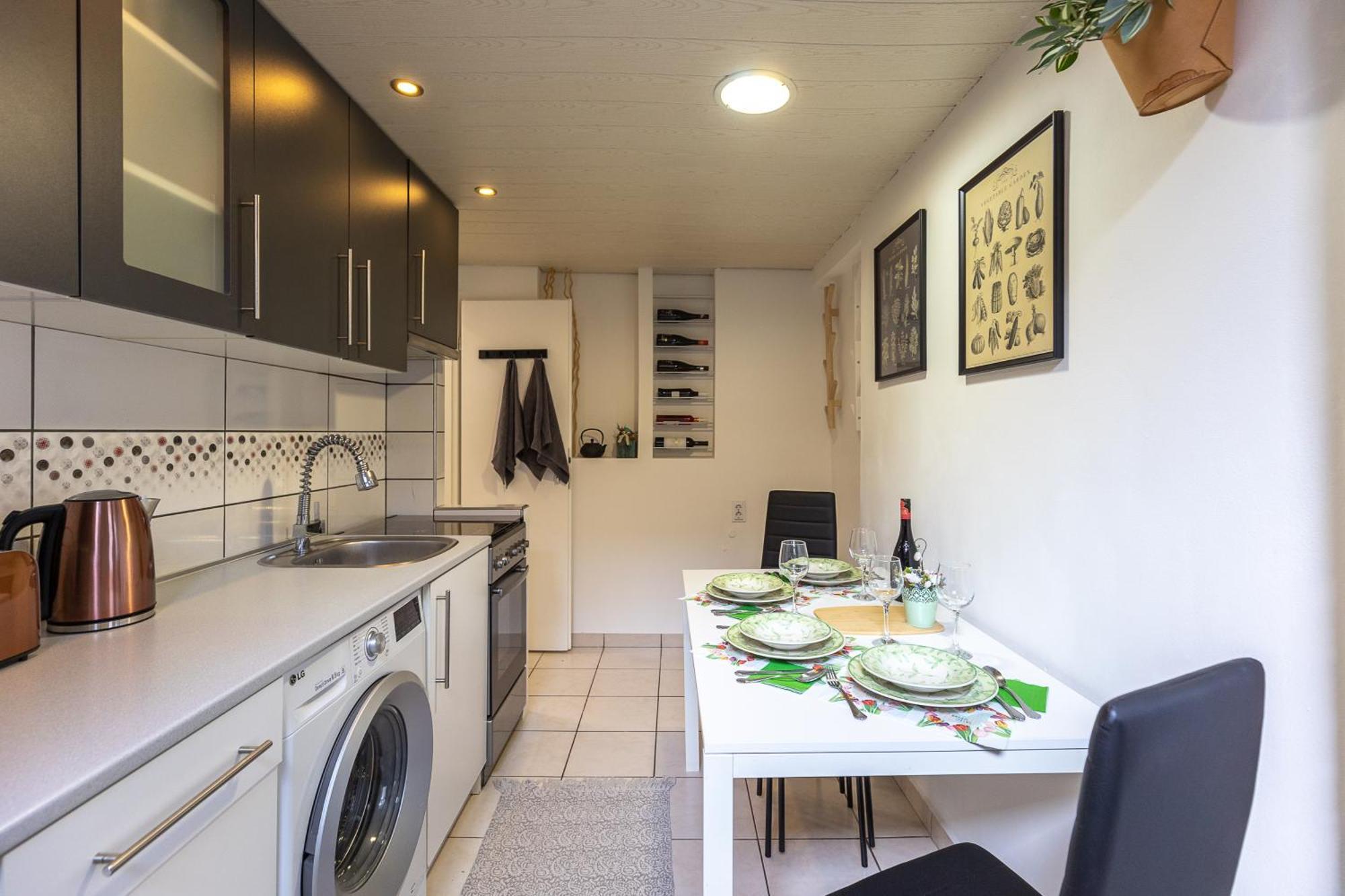 Eighth Wonder Apartment Budapest Bagian luar foto